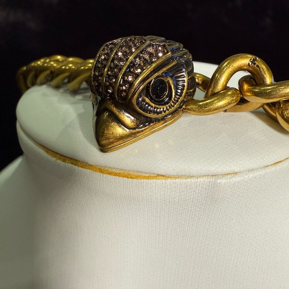 🐦✨ Kurt Geiger Gold Eagle Head Statement Necklace - Picture 2 of 16